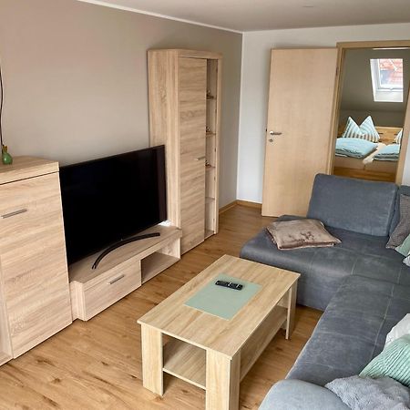Stadtoase Geraeumige Gaestewohnungen Mit Balkon, Komfort, Modernitaet Und Ruhe, Fuer Monteure Geeignet, Free Wifi Frankenberg Exterior foto